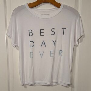 Good hYOUman Women's Best Day Ever Lightweight Graphic Tshirt Size Small NWOT